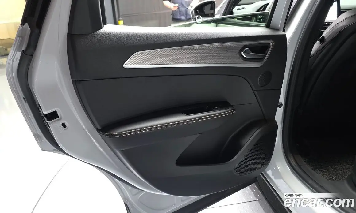 Renault (Samsung) XM3 2024 1.6 автомат (гидро), фото 15 Renault (Samsung) XM3 2024 1.6 автомат (гидро), фото 15