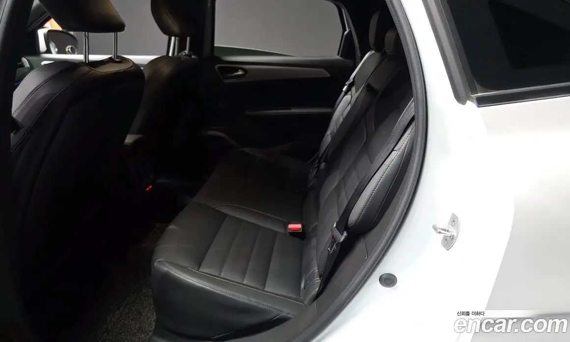Renault (Samsung) XM3 2024 1.6 автомат (гидро), фото 16 Renault (Samsung) XM3 2024 1.6 автомат (гидро), фото 16