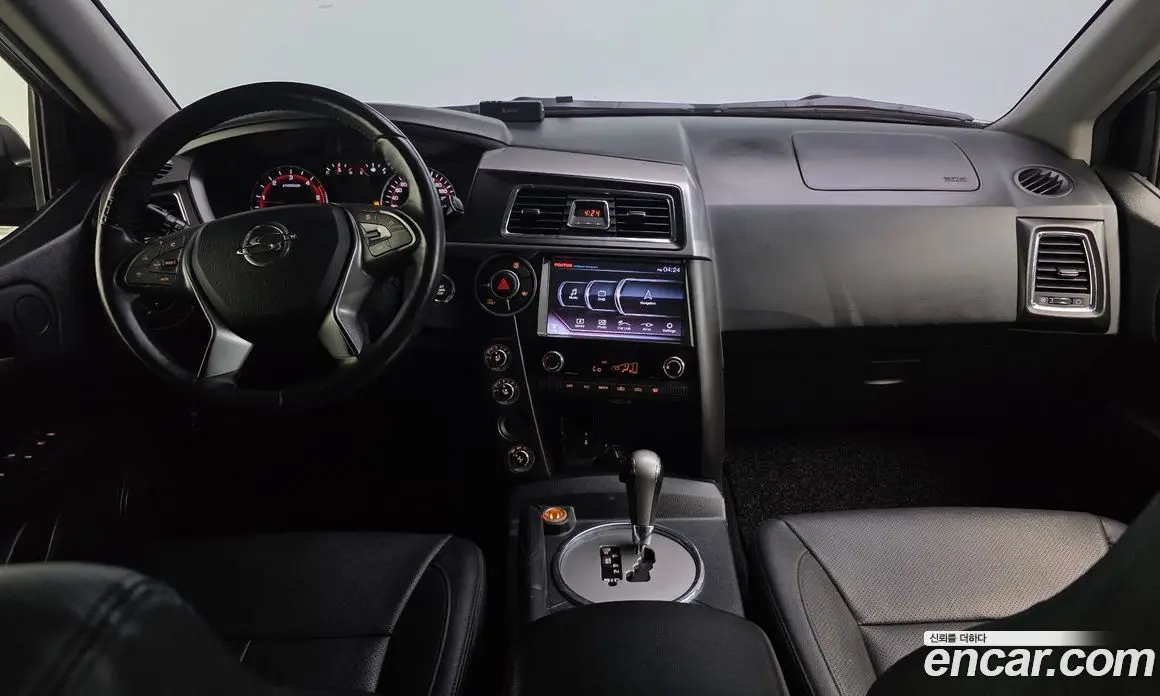 SsangYong Korando 2017 2.2 автомат (гидро), фото 18