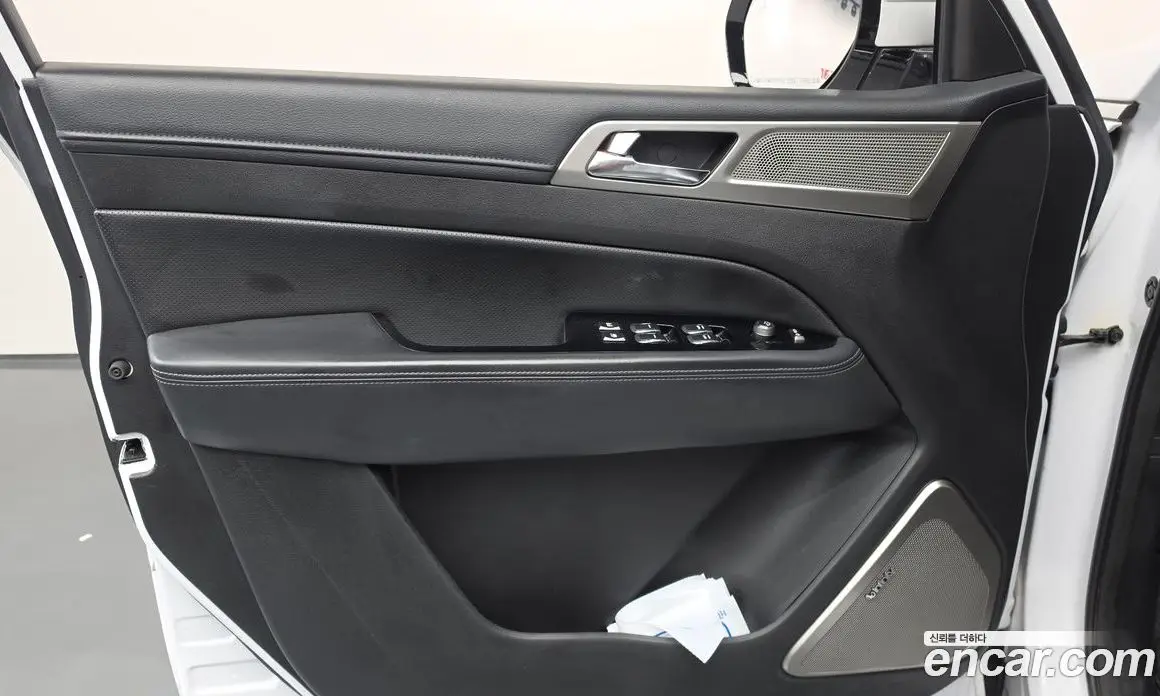 SsangYong Rexton 2017 2.2 автомат (гидро), фото 14