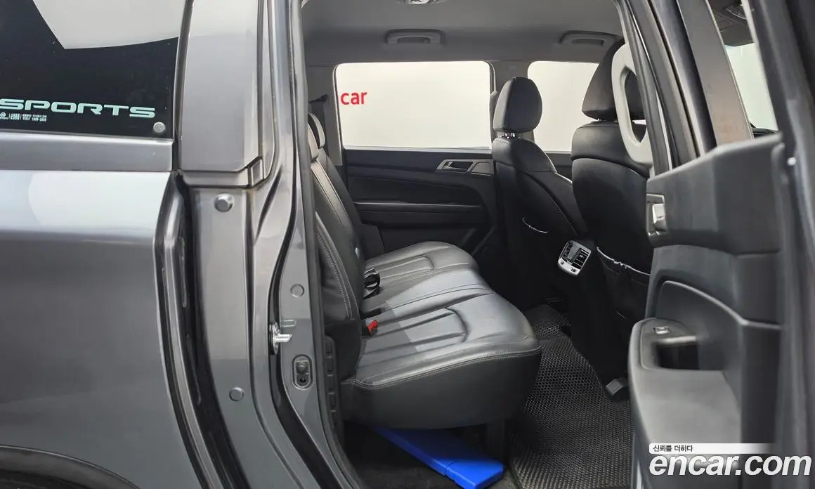 SsangYong Rexton 2018 2.2 механика, фото 17 SsangYong Rexton 2018 2.2 механика, фото 17