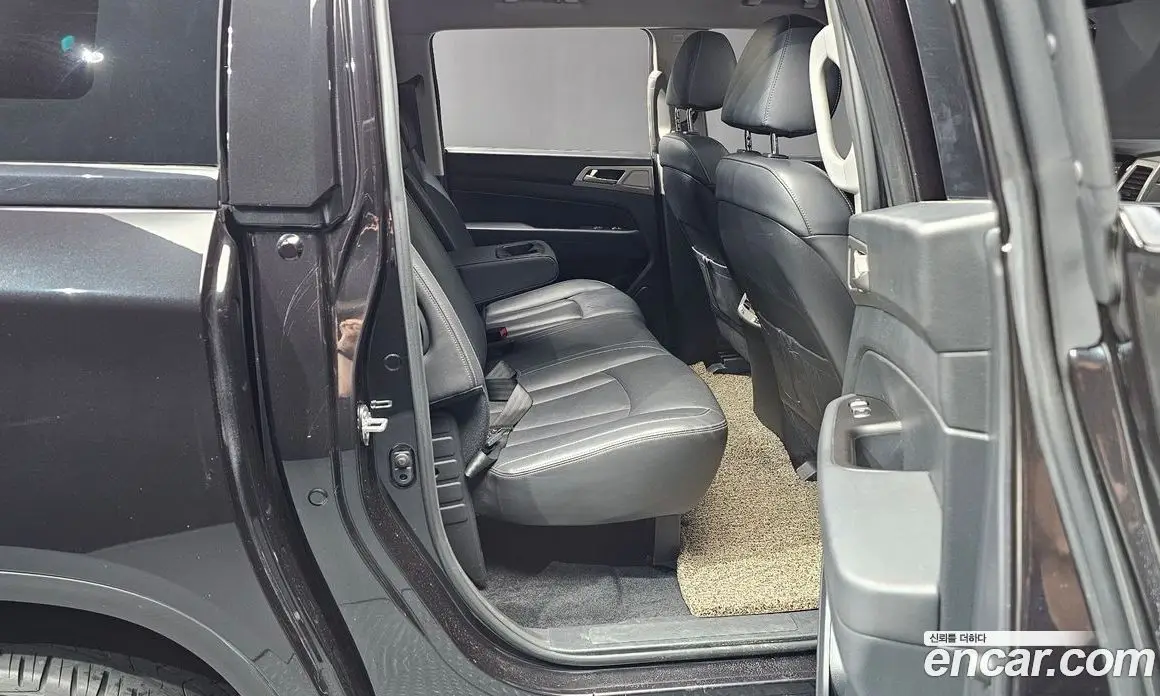 SsangYong Rexton 2018 2.2 автомат (гидро), фото 17 SsangYong Rexton 2018 2.2 автомат (гидро), фото 17