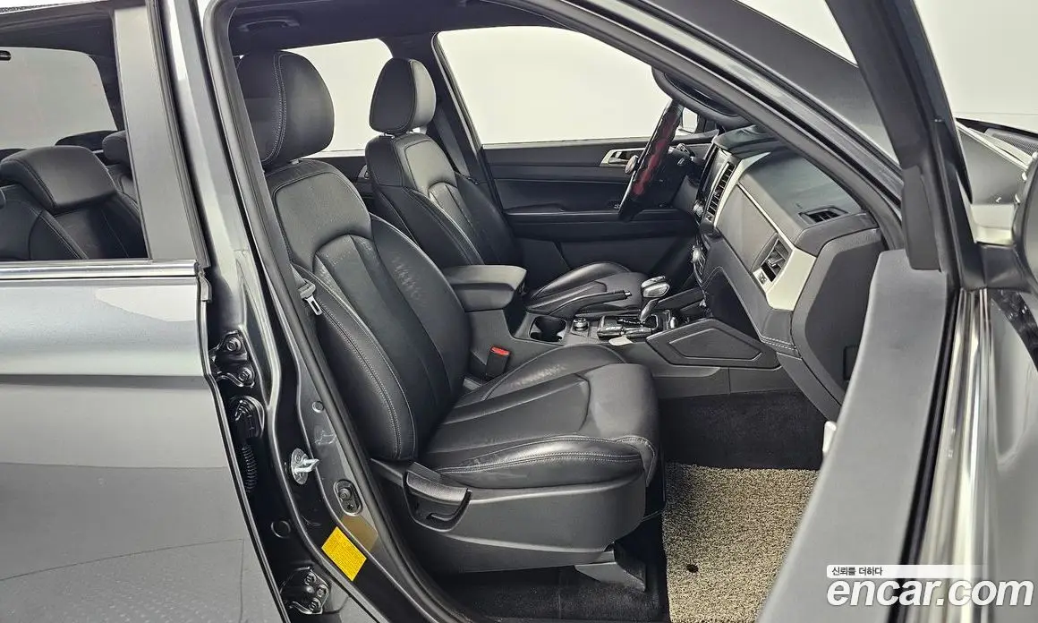 SsangYong Rexton 2019 2.2 автомат (гидро), фото 16