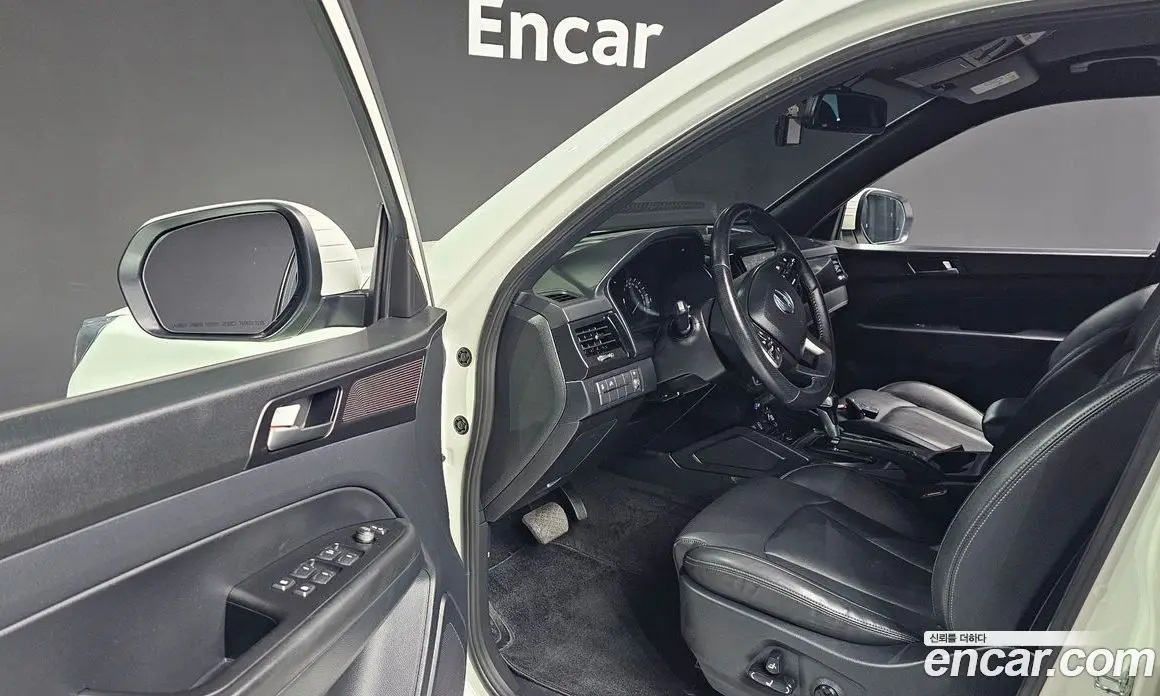SsangYong Rexton 2020 2.2 автомат (гидро), фото 16
