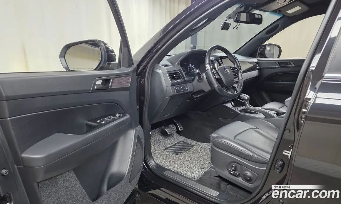 SsangYong Rexton 2021 2.2 автомат (гидро), фото 10 SsangYong Rexton 2021 2.2 автомат (гидро), фото 10
