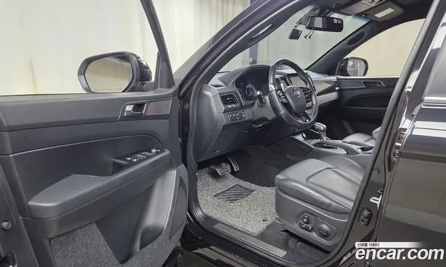 SsangYong Rexton 2021 2.2 автомат (гидро), миниатюра 10 SsangYong Rexton 2021 2.2 автомат (гидро), миниатюра 10