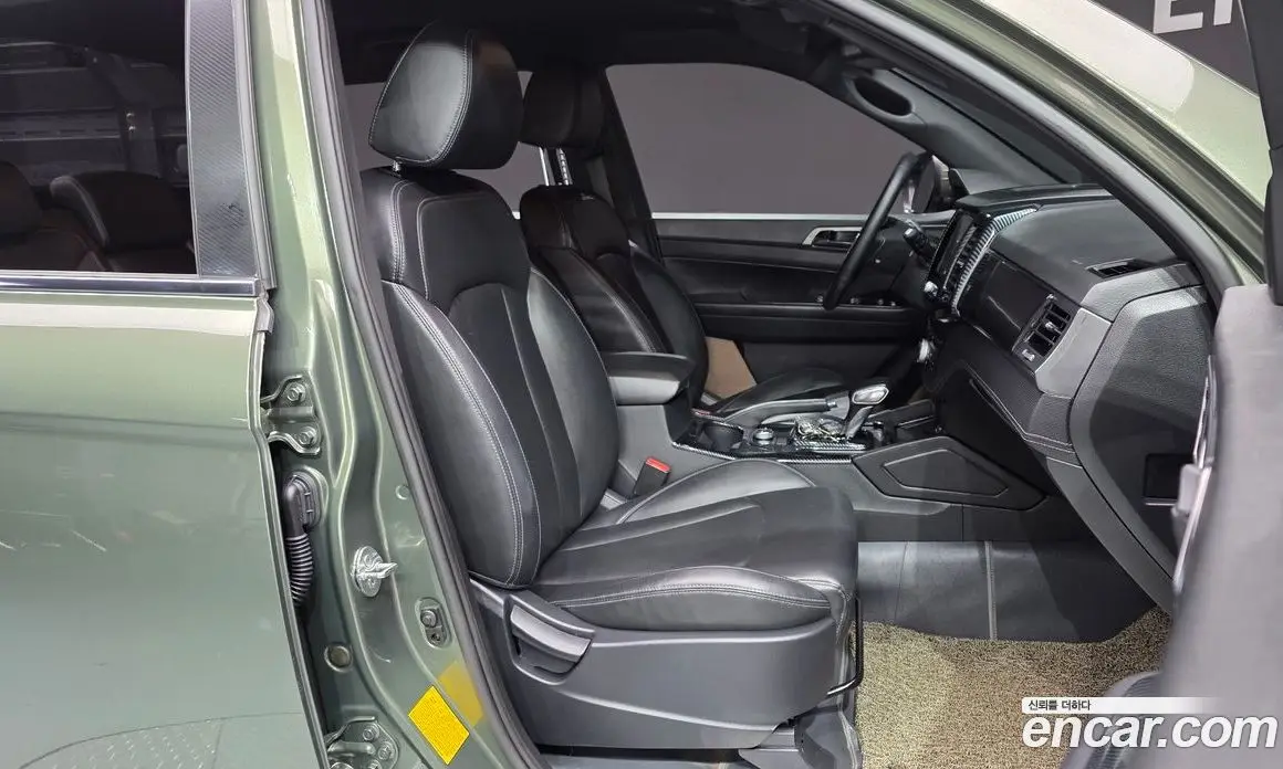 SsangYong Rexton 2022 2.2 автомат (гидро), фото 16