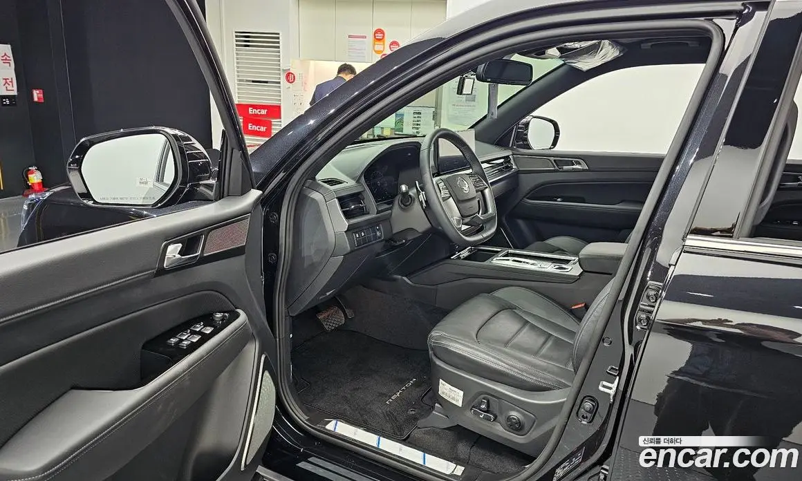 SsangYong Rexton 2025 2.2 автомат (гидро), фото 13 SsangYong Rexton 2025 2.2 автомат (гидро), фото 13