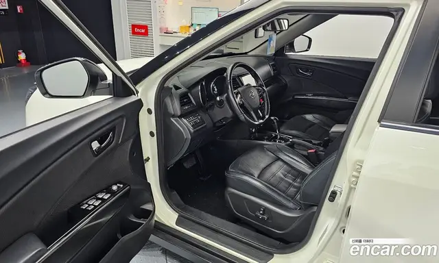 SsangYong TIBOLI 2016 1.6 автомат (гидро), миниатюра 10 SsangYong TIBOLI 2016 1.6 автомат (гидро), миниатюра 10