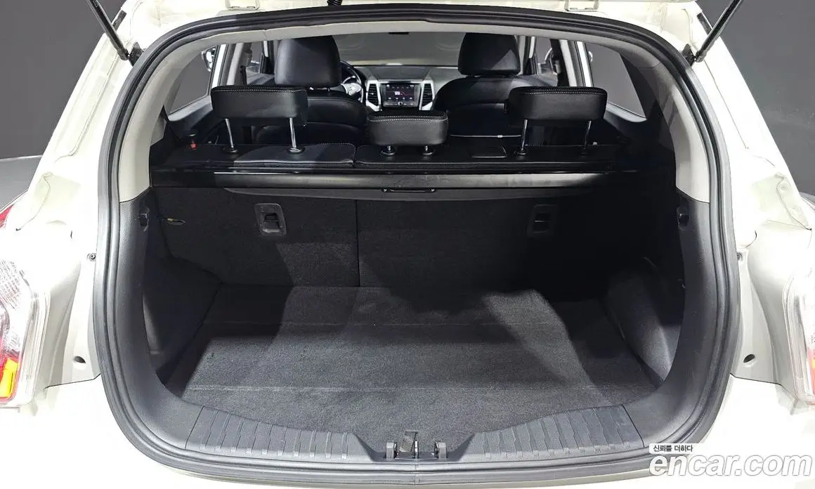 SsangYong TIBOLI 2016 1.6 автомат (гидро), фото 20 SsangYong TIBOLI 2016 1.6 автомат (гидро), фото 20