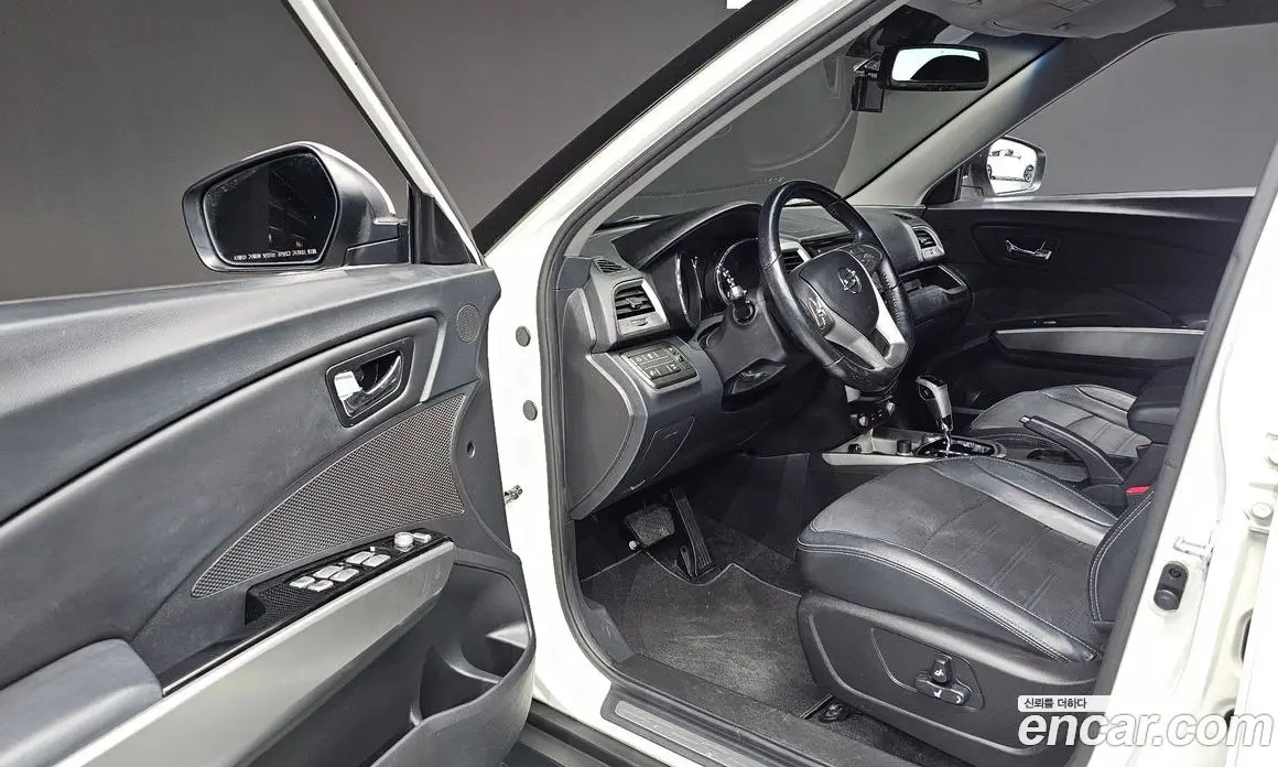 SsangYong TIBOLI 2016 1.6 автомат (гидро), фото 10 SsangYong TIBOLI 2016 1.6 автомат (гидро), фото 10