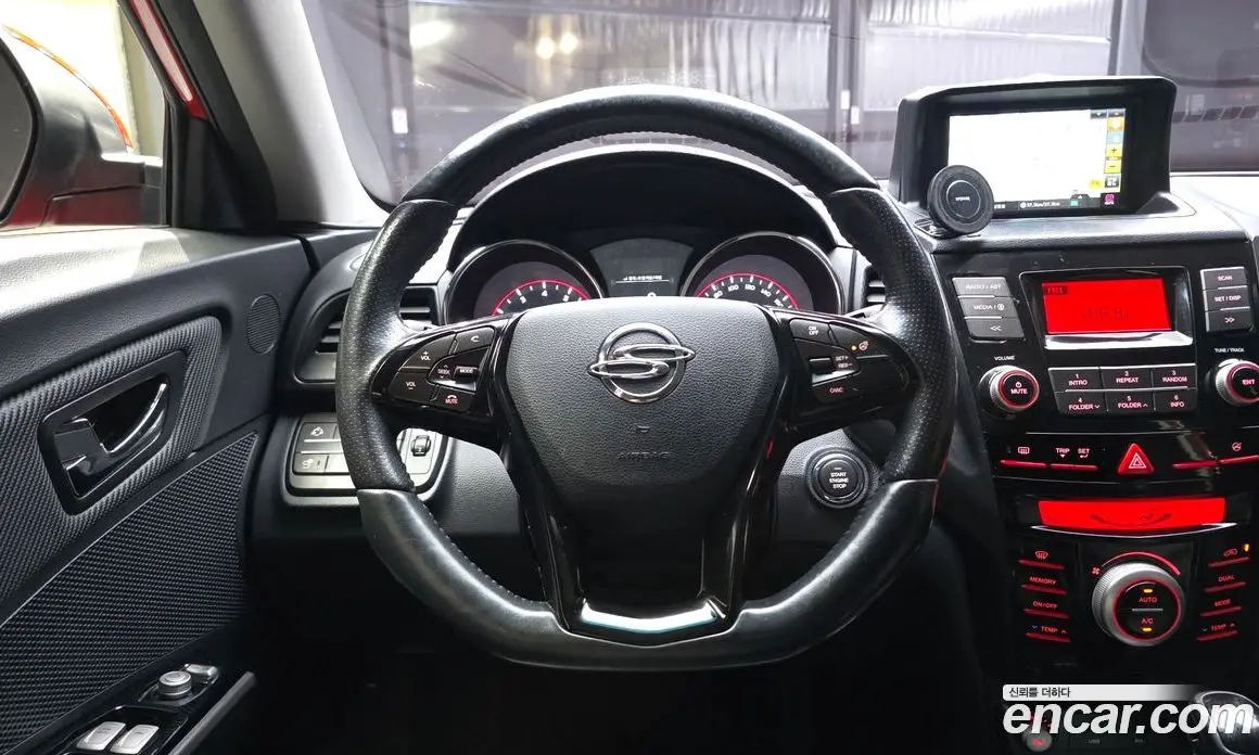 SsangYong TIBOLI 2017 1.6 автомат (гидро), фото 19