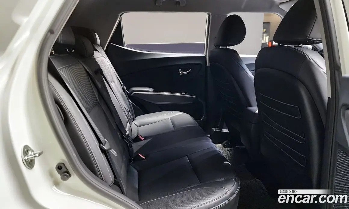 SsangYong TIBOLI 2018 1.6 автомат (гидро), фото 17