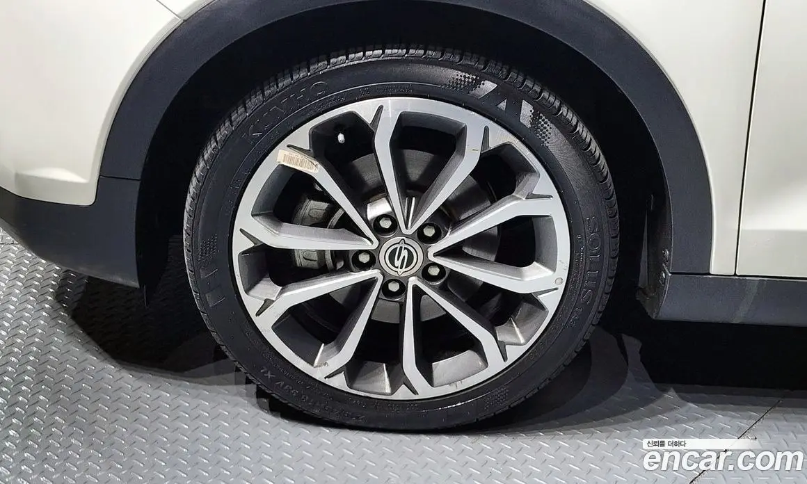 SsangYong TIBOLI 2018 1.6 автомат (гидро), фото 5