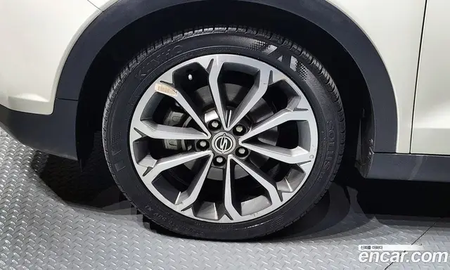 SsangYong TIBOLI 2018 1.6 автомат (гидро), миниатюра 5