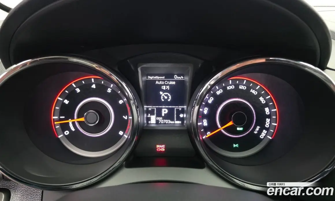 SsangYong TIBOLI 2018 1.6 автомат (гидро), фото 11