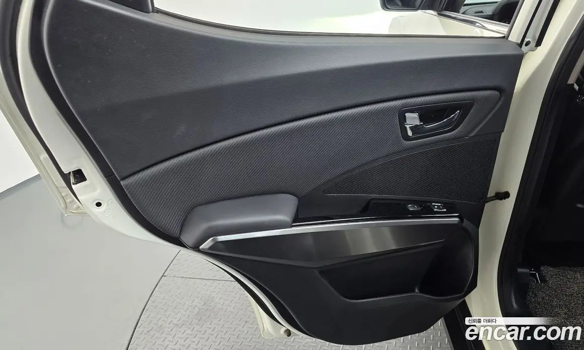 SsangYong TIBOLI 2021 1.5 автомат (гидро), фото 15