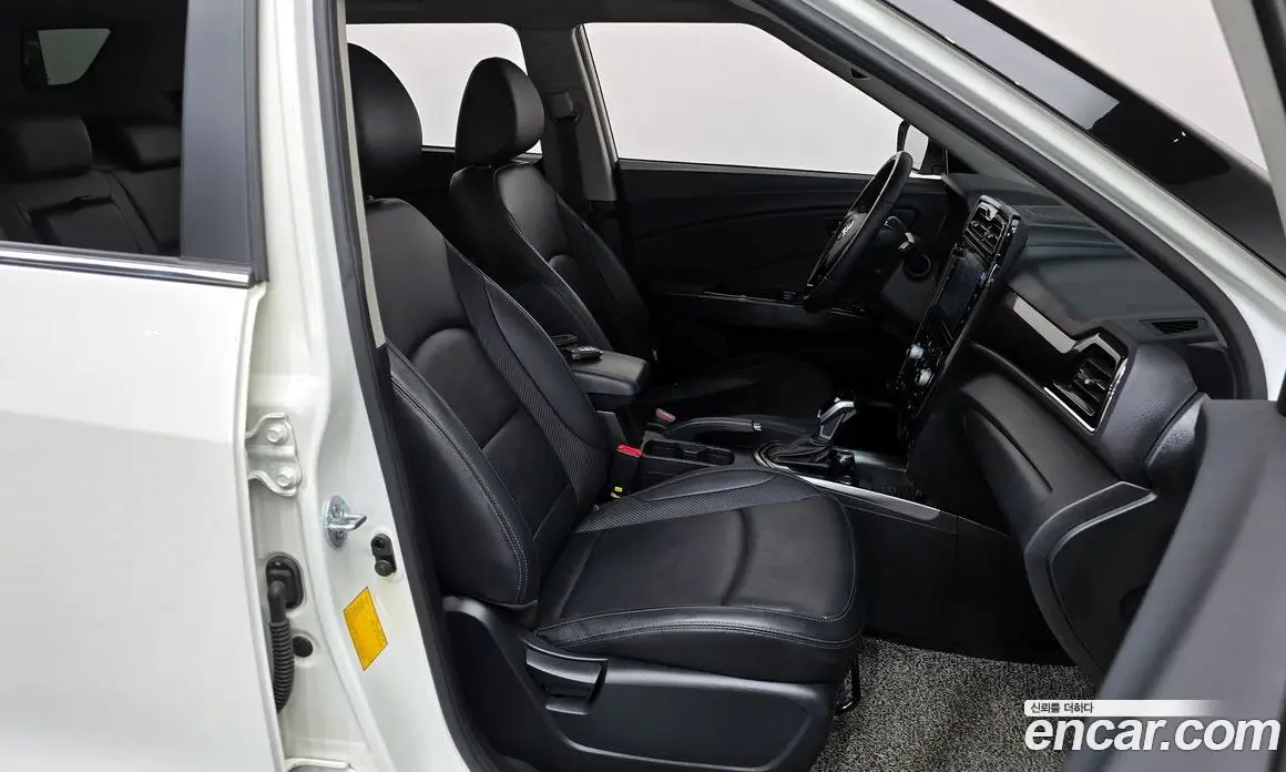 SsangYong TIBOLI 2021 1.5 автомат (гидро), фото 16