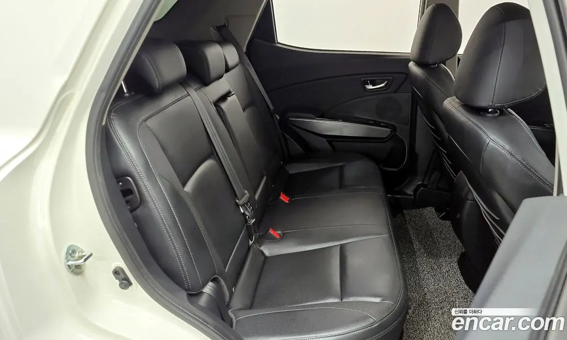 SsangYong TIBOLI 2021 1.5 автомат (гидро), фото 17