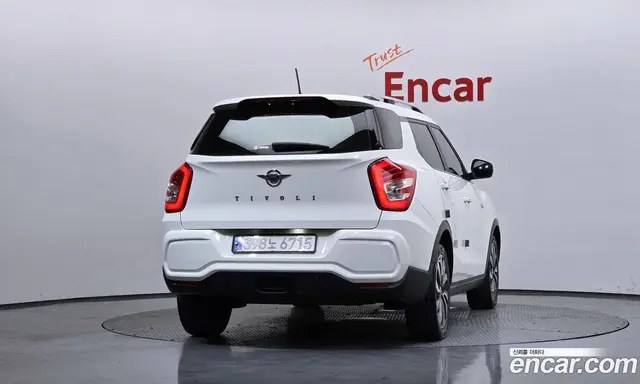 SsangYong TIBOLI 2021 1.5 автомат (гидро), миниатюра 4