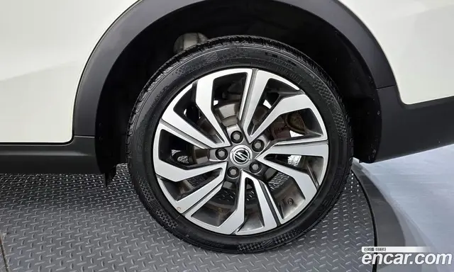 SsangYong TIBOLI 2021 1.5 автомат (гидро), миниатюра 7