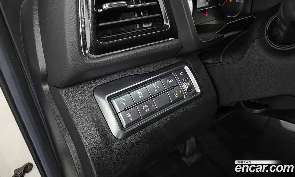 SsangYong TIBOLI 2022 1.5 автомат (гидро), фото 17 SsangYong TIBOLI 2022 1.5 автомат (гидро), фото 17