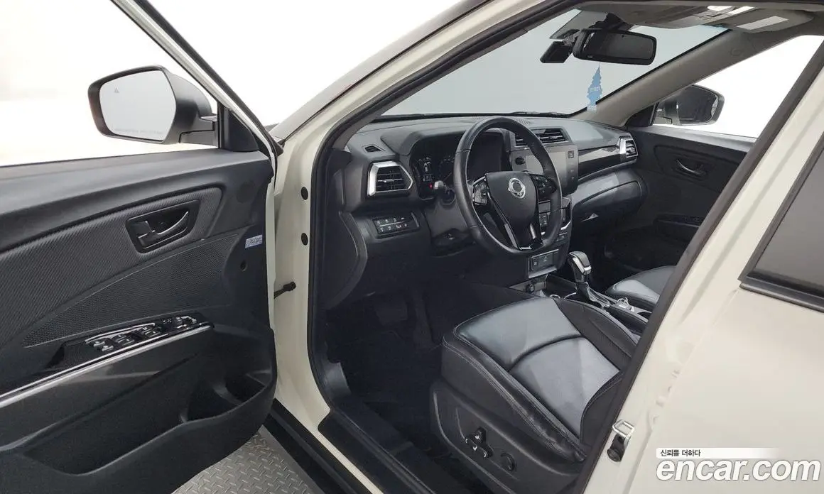 SsangYong TIBOLI 2024 1.6 автомат (гидро), фото 13