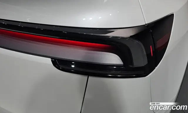 Tesla Model Y 2025 0.2 автомат (гидро), миниатюра 8 Tesla Model Y 2025 0.2 автомат (гидро), миниатюра 8