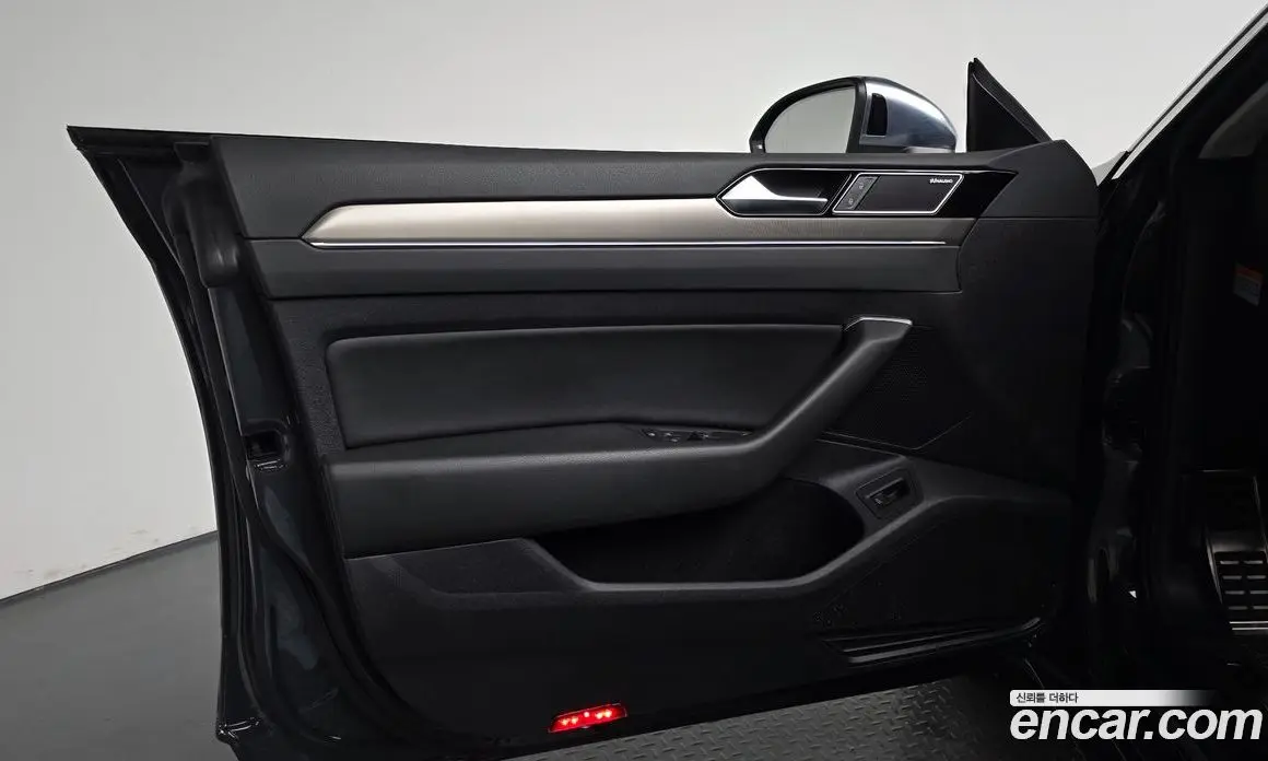 Volkswagen Arteon 2019 2.0 автомат (гидро), фото 14 Volkswagen Arteon 2019 2.0 автомат (гидро), фото 14