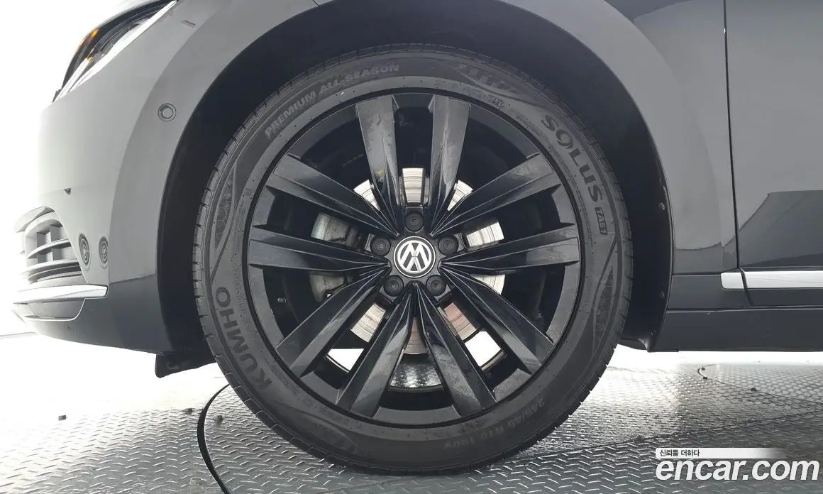 Volkswagen Arteon 2019 2.0 автомат (гидро), фото 5 Volkswagen Arteon 2019 2.0 автомат (гидро), фото 5