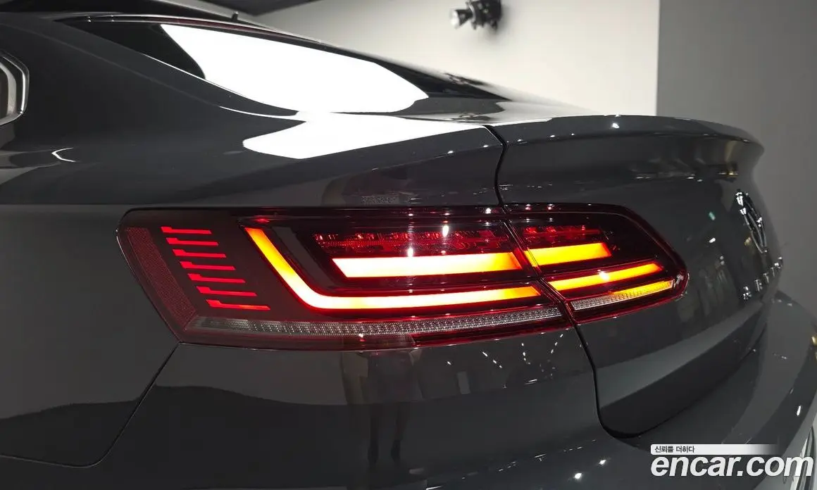 Volkswagen Arteon 2019 2.0 автомат (гидро), фото 9 Volkswagen Arteon 2019 2.0 автомат (гидро), фото 9
