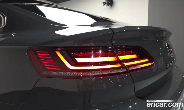 Volkswagen Arteon 2019 2.0 автомат (гидро), миниатюра 9 Volkswagen Arteon 2019 2.0 автомат (гидро), миниатюра 9