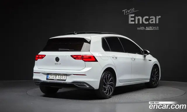 Volkswagen Golf, 2022, 146 759 км