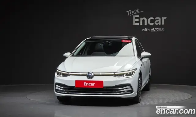 Volkswagen Golf 2022 2.0 автомат (гидро), миниатюра 2 Volkswagen Golf 2022 2.0 автомат (гидро), миниатюра 2