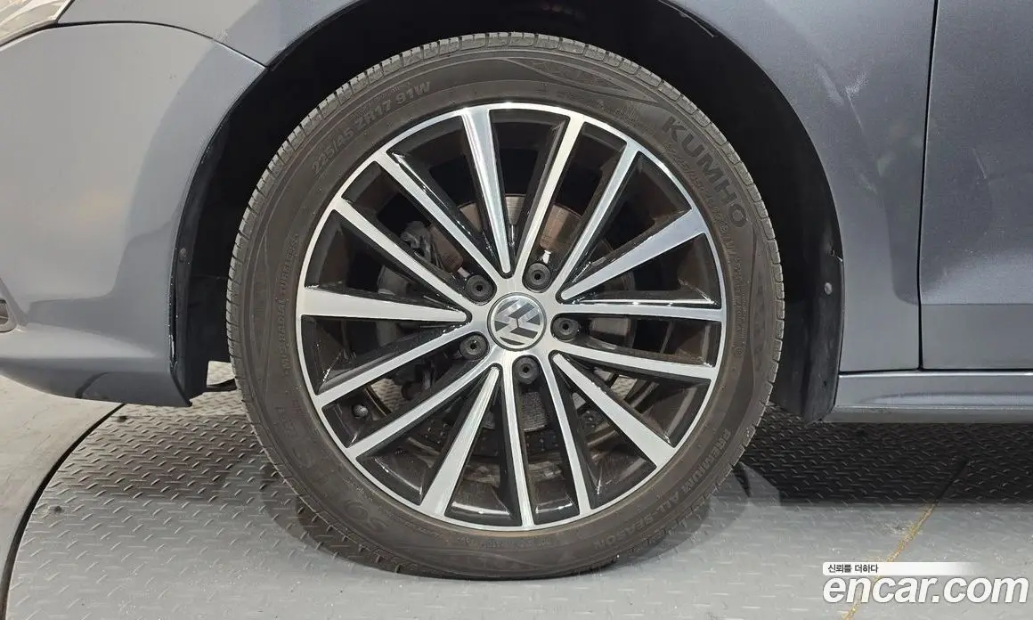 Volkswagen Jetta 2015 2.0 автомат (гидро), фото 7