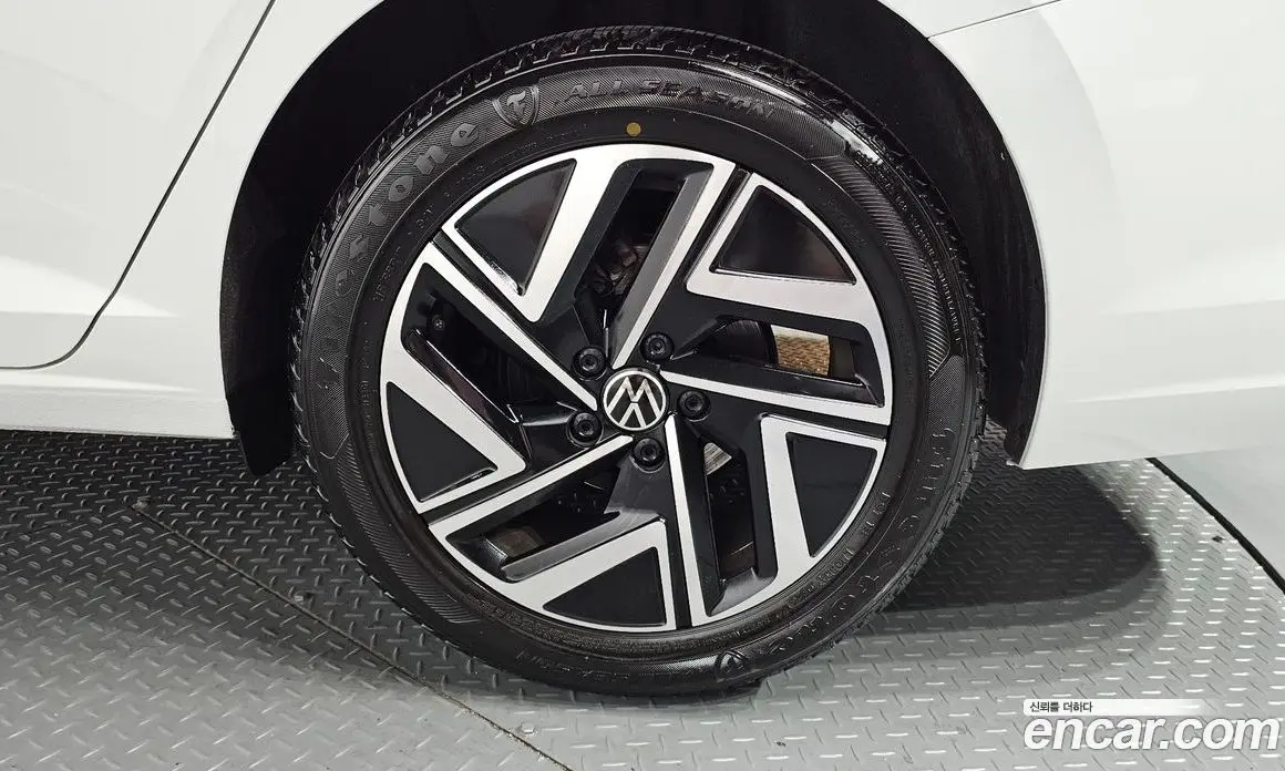 Volkswagen Jetta 2024 1.5 автомат (гидро), фото 6 Volkswagen Jetta 2024 1.5 автомат (гидро), фото 6