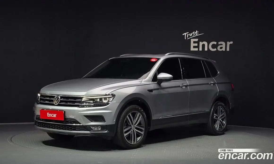 Volkswagen Tiguan 2020 2.0 автомат (гидро), фото 1 Volkswagen Tiguan 2020 2.0 автомат (гидро), фото 1