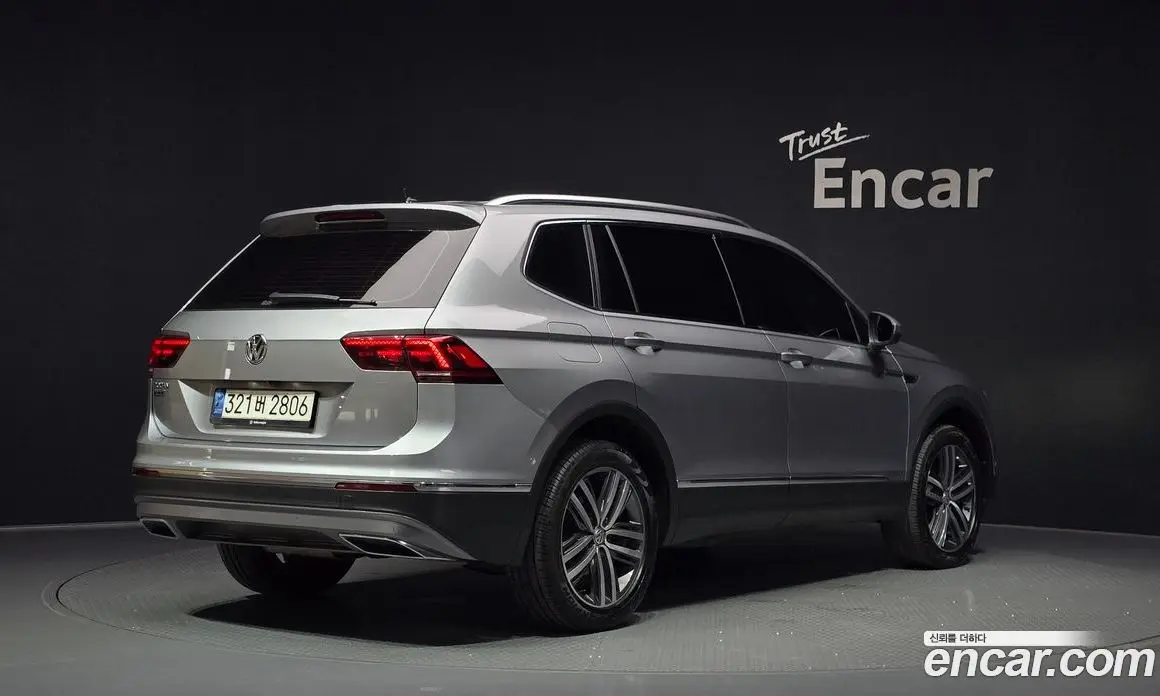 Volkswagen Tiguan 2020 2.0 автомат (гидро), фото 2 Volkswagen Tiguan 2020 2.0 автомат (гидро), фото 2