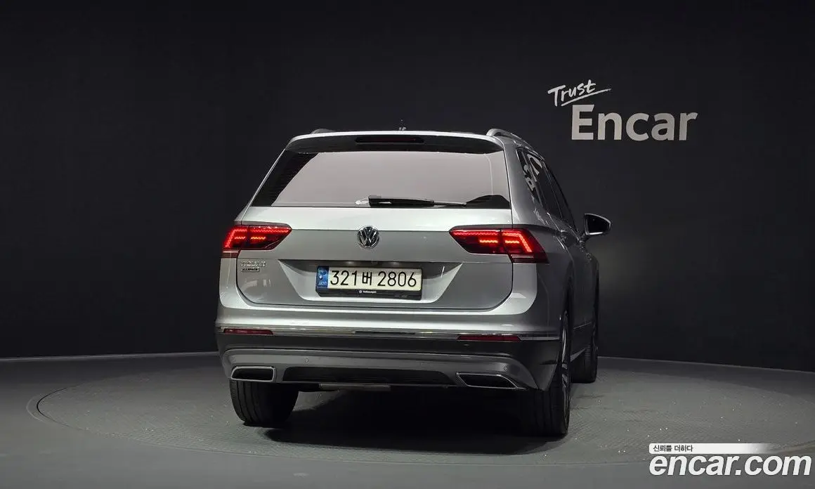 Volkswagen Tiguan 2020 2.0 автомат (гидро), фото 4 Volkswagen Tiguan 2020 2.0 автомат (гидро), фото 4