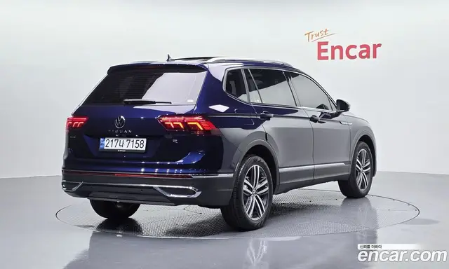 Volkswagen Tiguan 2022 2.0 автомат (гидро), миниатюра 2