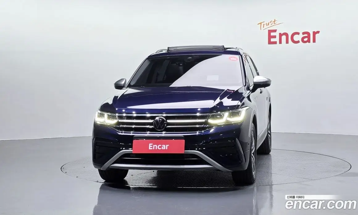 Volkswagen Tiguan 2022 2.0 автомат (гидро), фото 3
