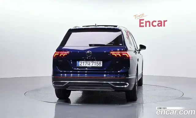 Volkswagen Tiguan 2022 2.0 автомат (гидро), миниатюра 4