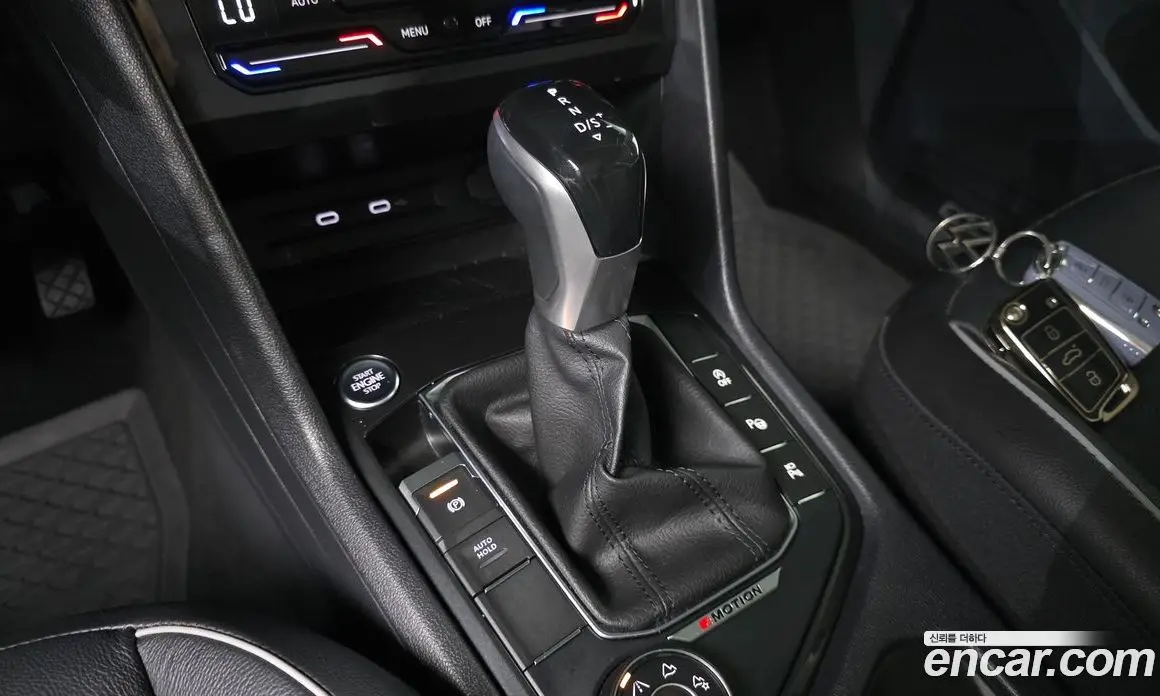 Volkswagen Tiguan 2022 2.0 автомат (гидро), фото 12