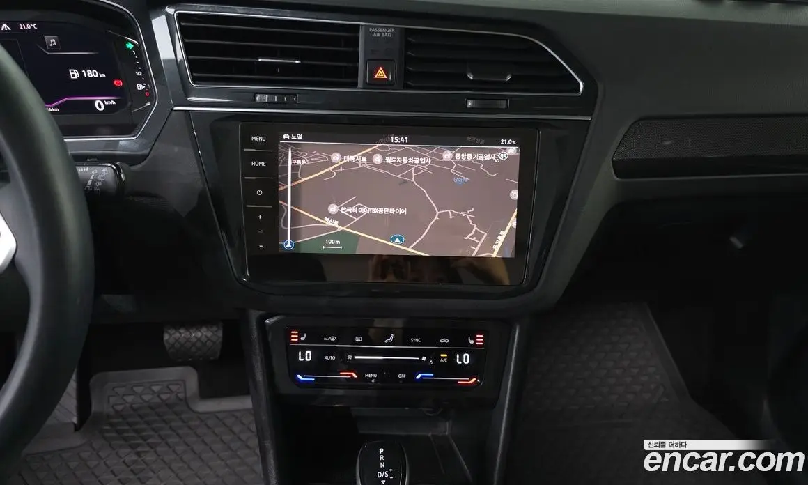 Volkswagen Tiguan 2022 2.0 автомат (гидро), фото 19