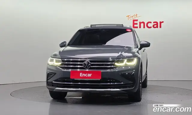 Volkswagen Tiguan 2022 2.0 автомат (гидро), миниатюра 3