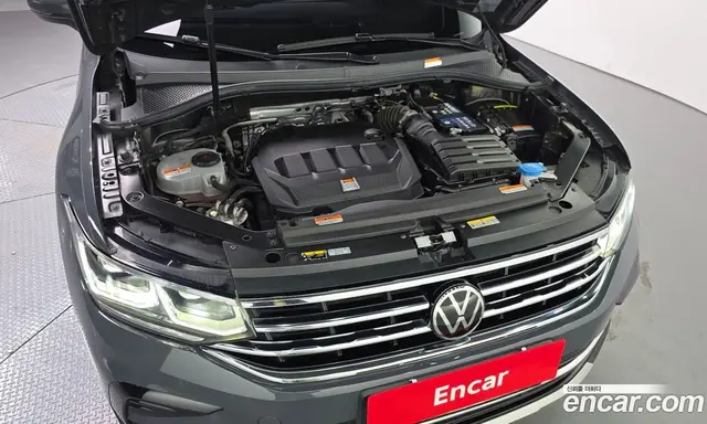 Volkswagen Tiguan 2022 2.0 автомат (гидро), миниатюра 6