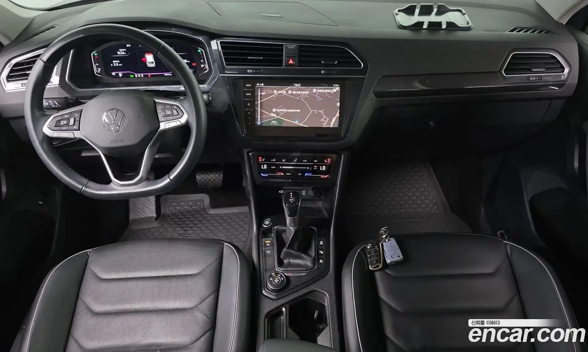 Volkswagen Tiguan 2022 2.0 автомат (гидро), фото 10