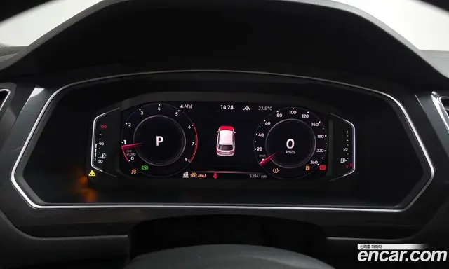 Volkswagen Tiguan 2023 2.0 автомат (гидро), миниатюра 11