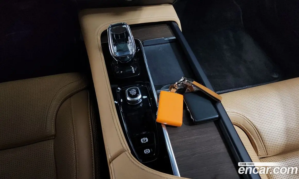 Volvo S90 2022 2.0 автомат (гидро), фото 12 Volvo S90 2022 2.0 автомат (гидро), фото 12