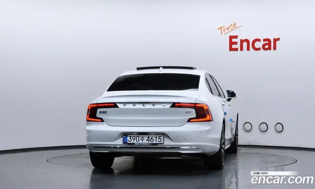 Volvo S90 2022 2.0 автомат (гидро), миниатюра 4 Volvo S90 2022 2.0 автомат (гидро), миниатюра 4